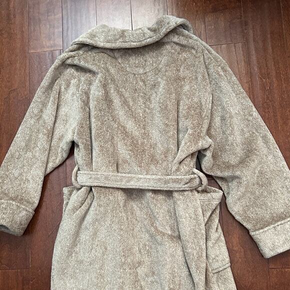 Daniel Buchler Men’s Plush Tan Bathrobe, Size L/XL - Picture 11 of 15